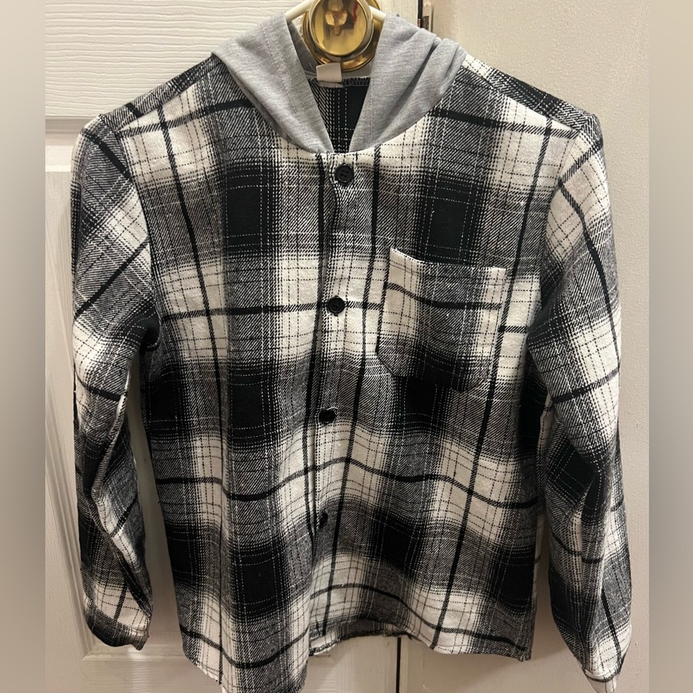 SHEIN flannel hoodie. Boys XL
